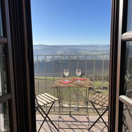 Casa 'il Nocciolo' Isola d'Asti